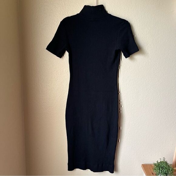 L’AGENCE Knit Turtleneck Sweater MIDI Dress SAMPLE - Picture 6 of 9